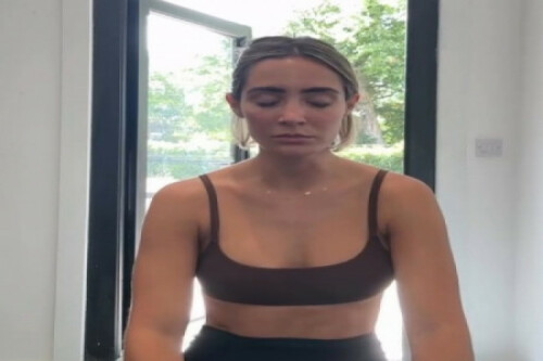 Frankie Bridge feels like a 'worthless waste of space' as she grapples with depression