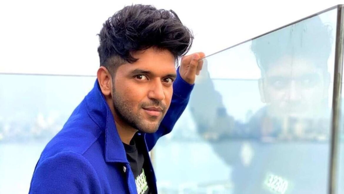 Guru Randhawa shares cryptic note after facing backlash for his song Azul: ‘Ajj mein khush, sab dukhi ho gaye’