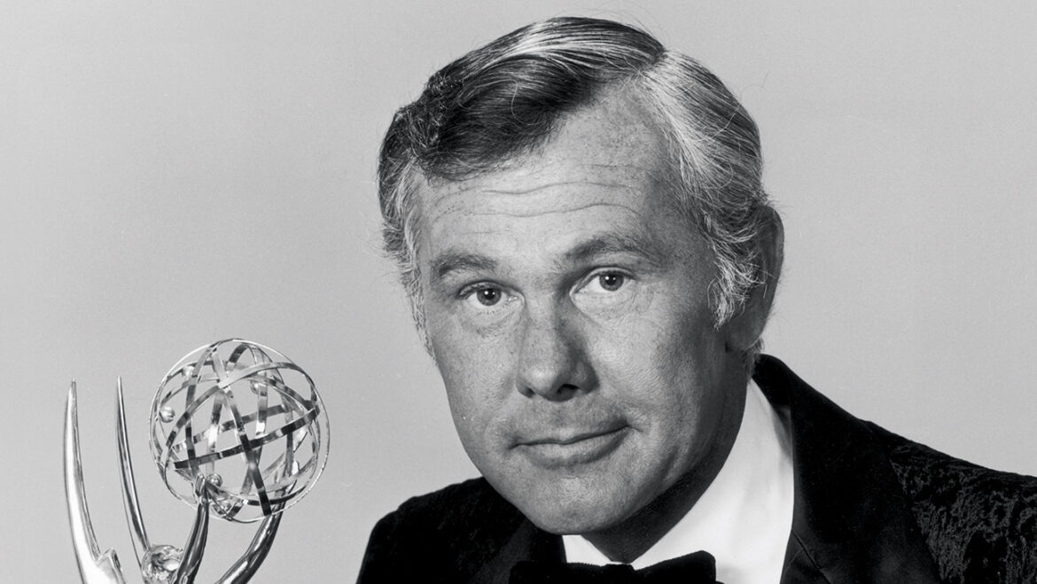 Johnny Carson posed with Emmy in a promotional photo in 1972; two years later, he hosted the ceremony for the last time.