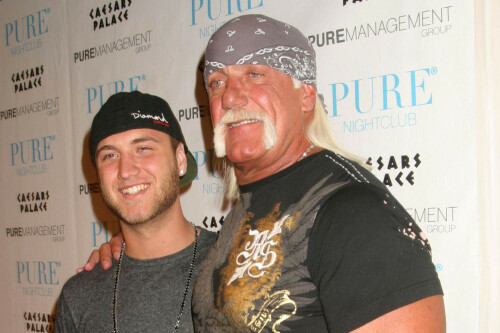Hulk Hogan's son Nick in touching tribute to dad at launch of wrestling promotion