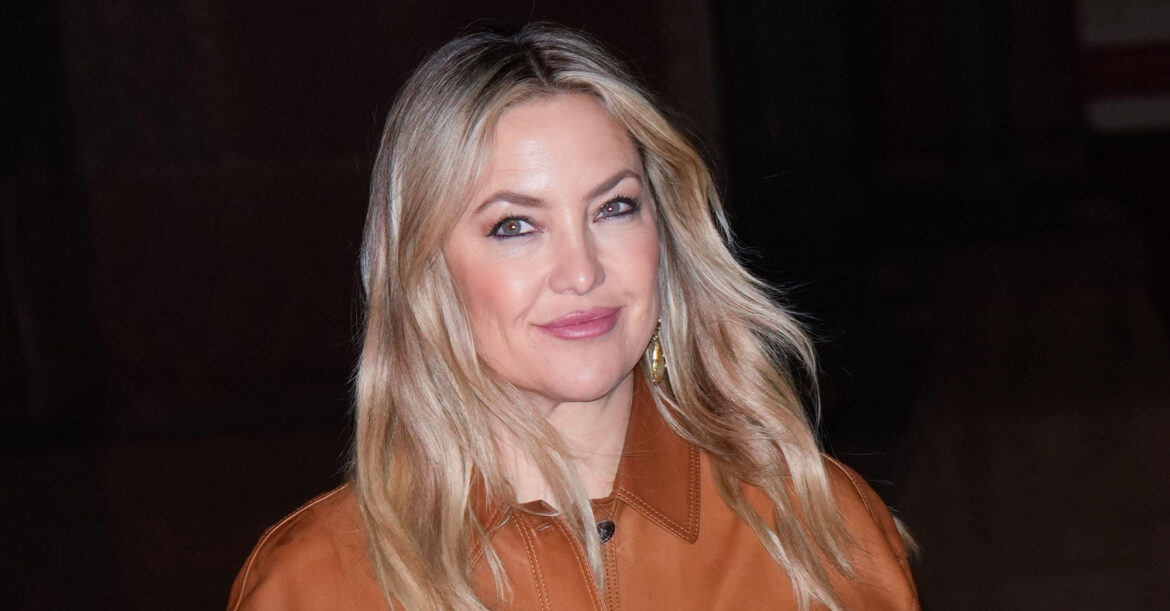 Kate Hudson Knows the Top Fall Shoe Trend to Pair With Dresses