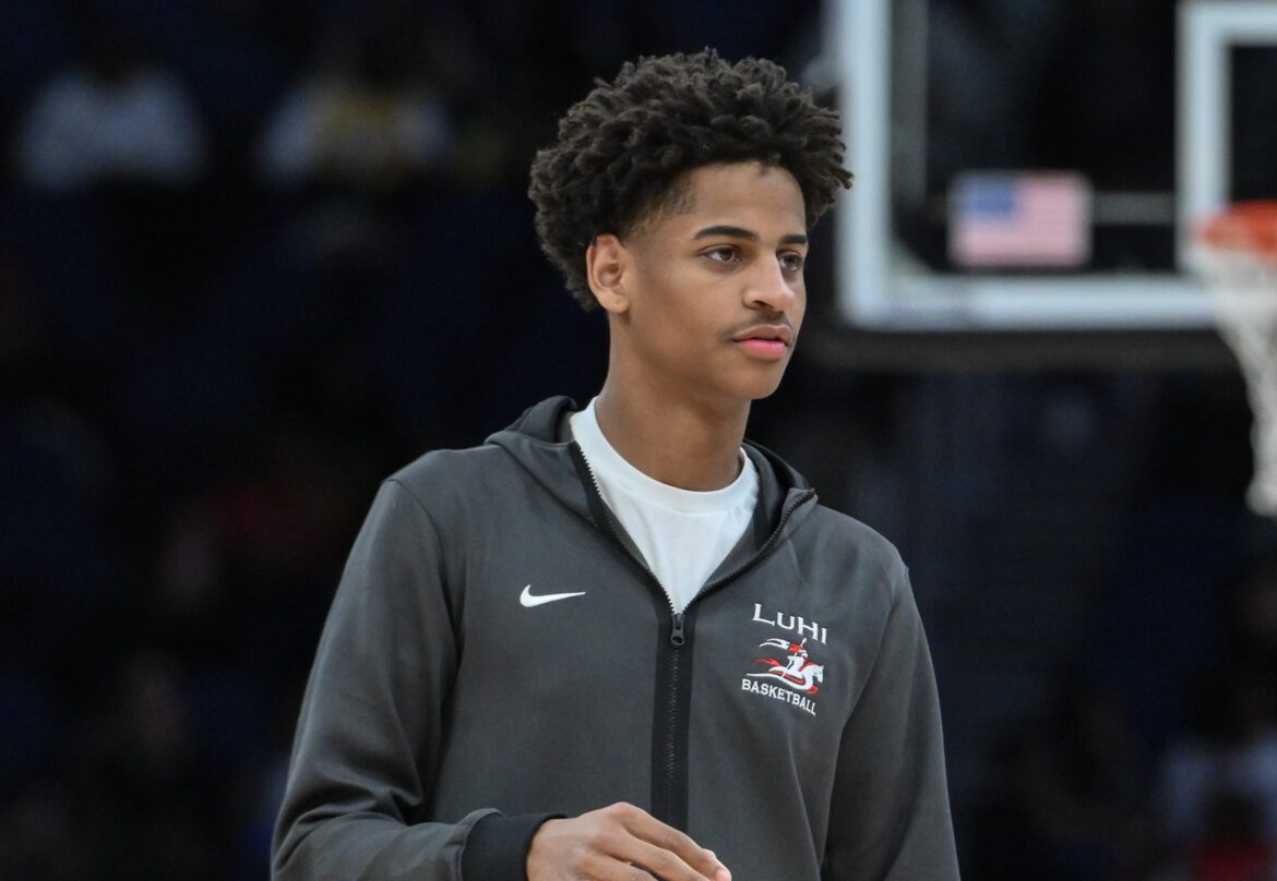 Kiyan Anthony & Angel Bradley Serve Boo'd Up Energy With Cozy Date Night