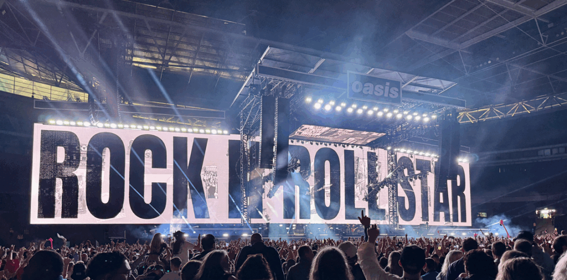 LED wonder wall shines for Oasis