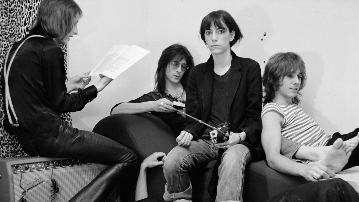 Patti Smith to Reissue Horses for 50th Anniversary, Shares Previously Unreleased Song “Snowball”: Listen