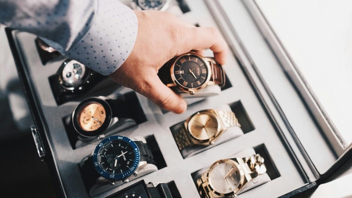 Price drop on Fastrack watches: Top 7 smart picks at unbeatable prices on Amazon | Fashion Trends