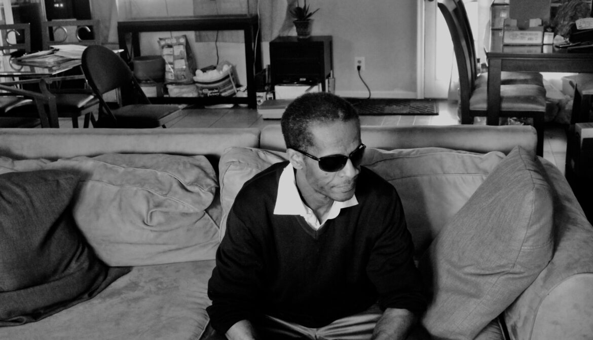 Rob Mitchell Formally: Formally Deep Transit Just released his new single: “State of change’ and Higher Frequency