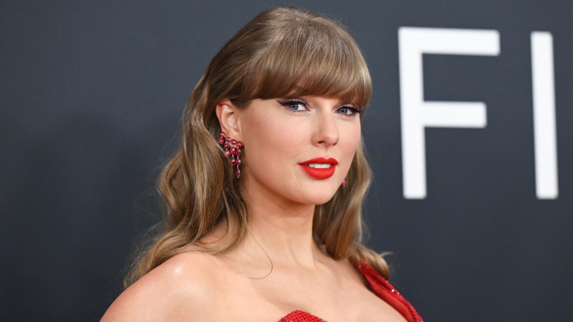 Taylor Swift Drops New 'Life of a Showgirl' 'Champagne Bubbles' Vinyl