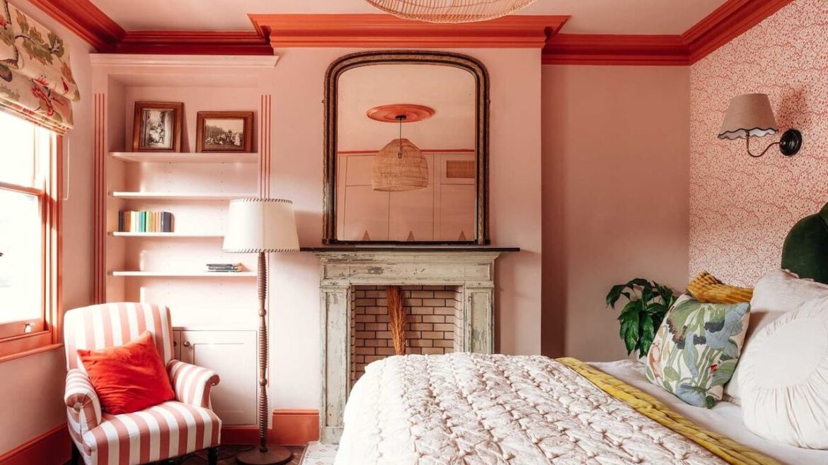 The 16 Best Airbnbs in London, From Victorian Townhomes to Spacious Lofts