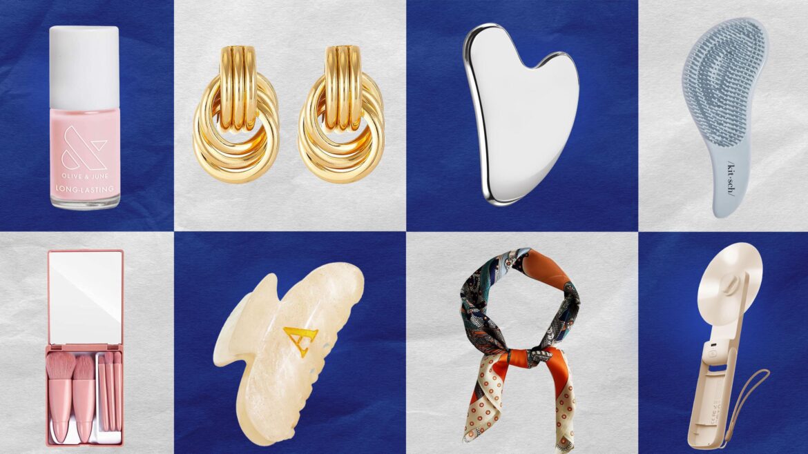 40 Best Gifts Under $10 That Our Editors Recommend 2025