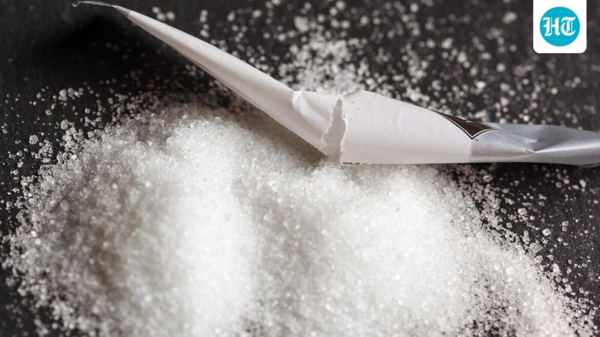 Cardiologist warns artificial sweeteners stealing years from your brain: ‘62% faster cognitive decline with high intake’