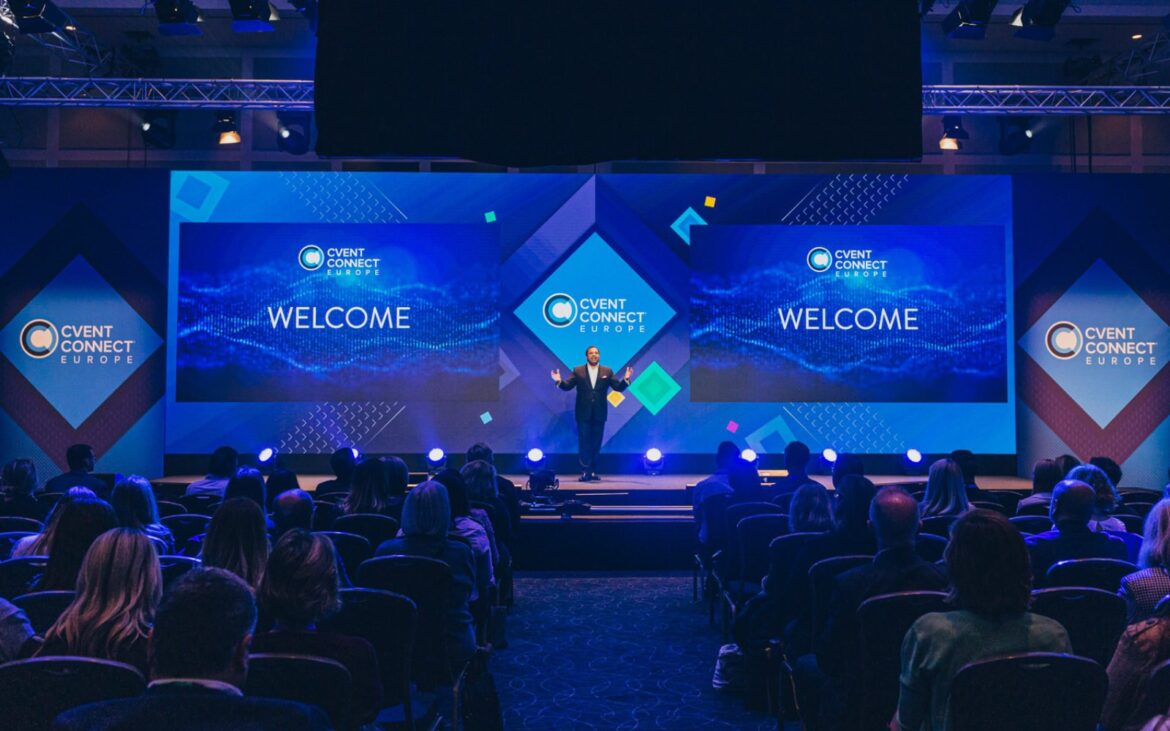 600px (w) x 500px (h)