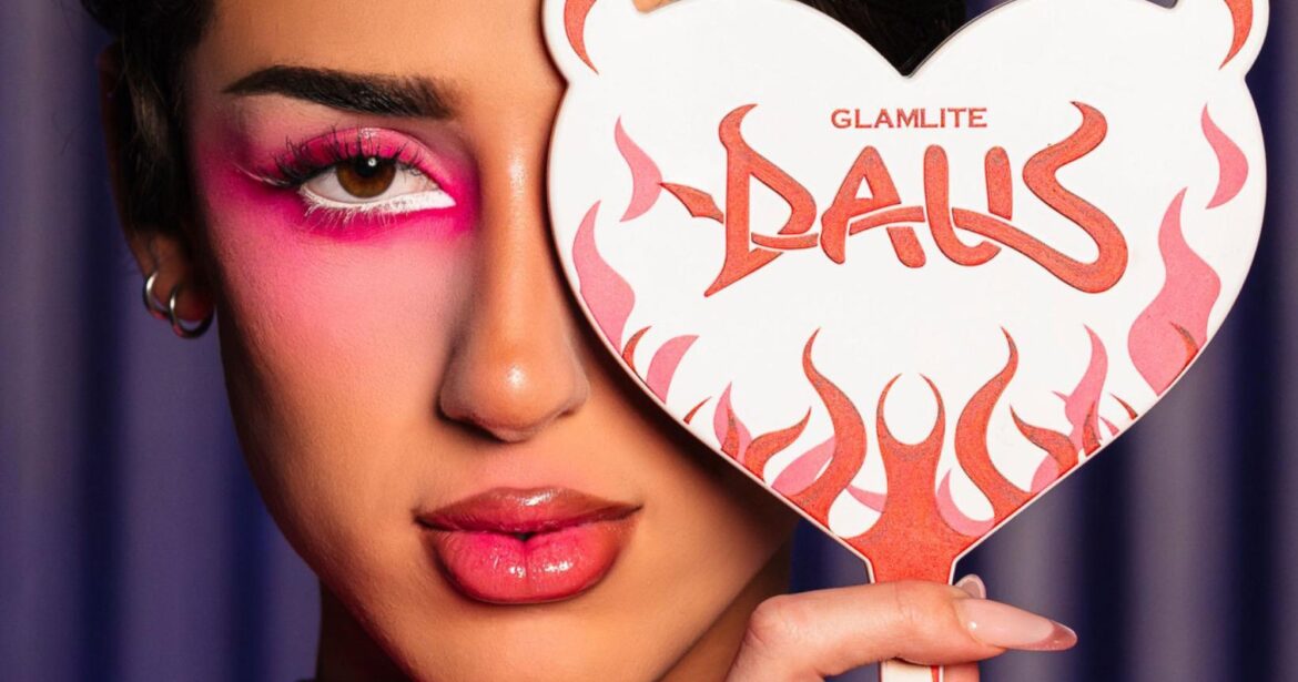 Daus Mendoza x Glamlite Makeup Beauty Collection Collab