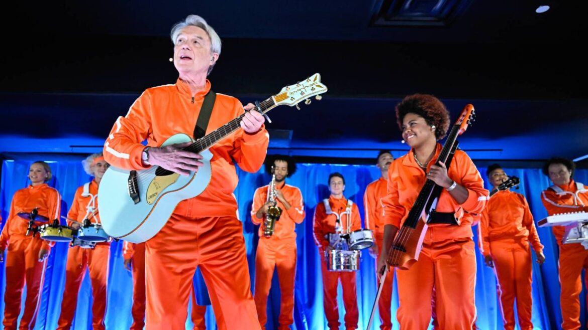 David Byrne Performs New Song 'What Is The Reason for It?' on 'Fallon'