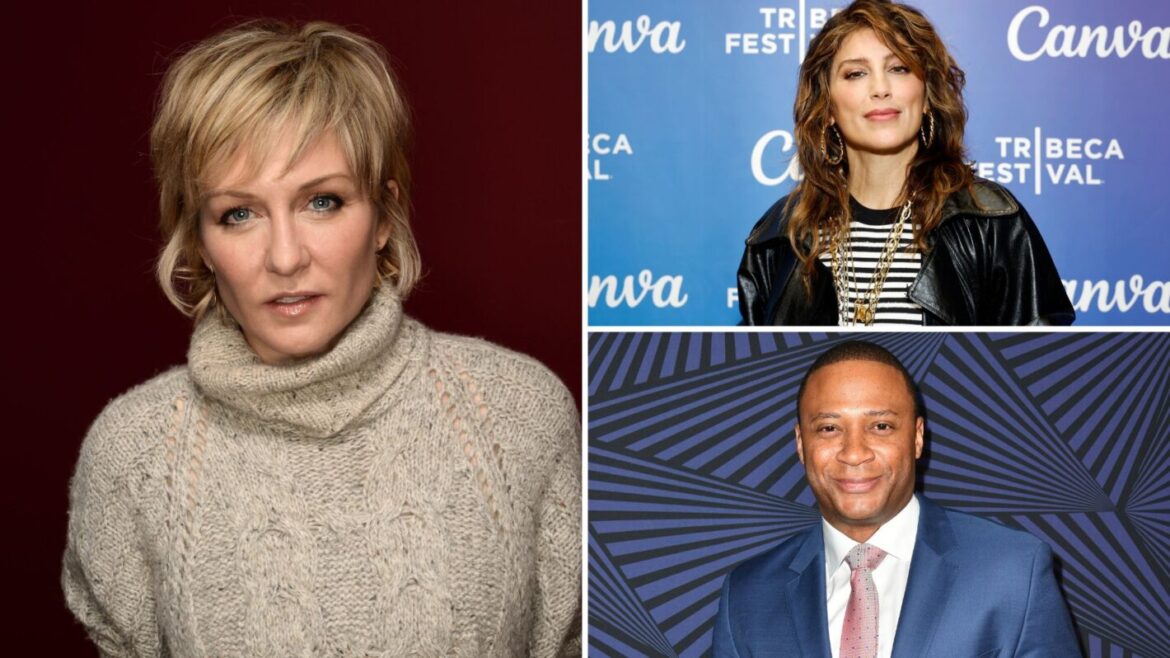 Amy Carlson, Jennifer Esposito, and David Ramsey