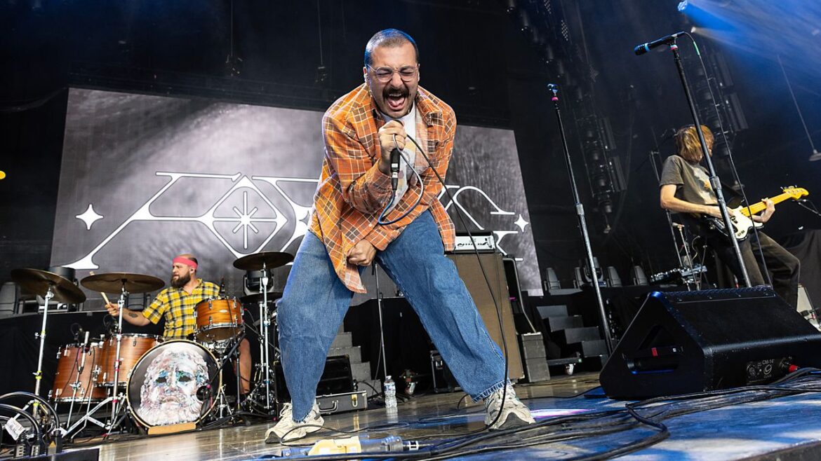 Foxing to Go on Hiatus After Final 2025 Shows