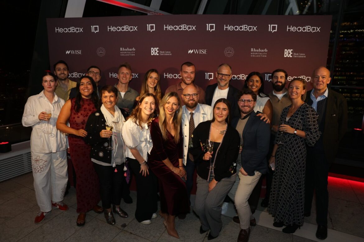 600px (w) x 500px (h)