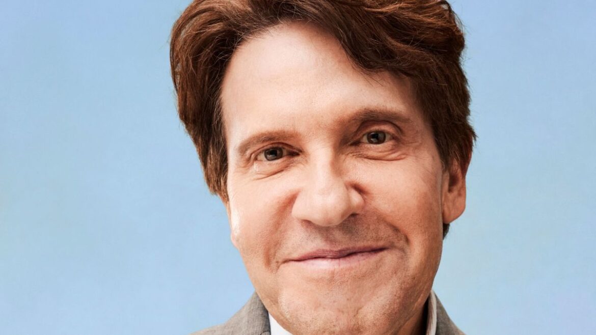 How Dr. Dennis Gross Built a Multi-Million Dollar Skin-Care Brand