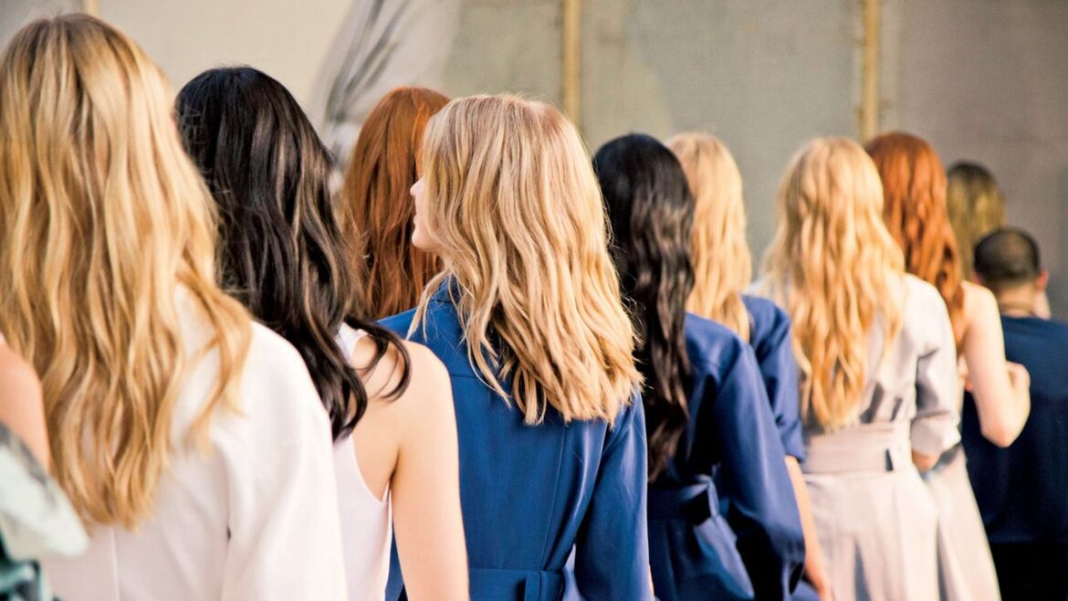 How to Dye Hair at Home, According to Professional Colorists