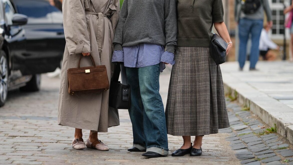 How to Wear Flat Shoes With Dresses, Skirts, and Jeans This Fall 2025