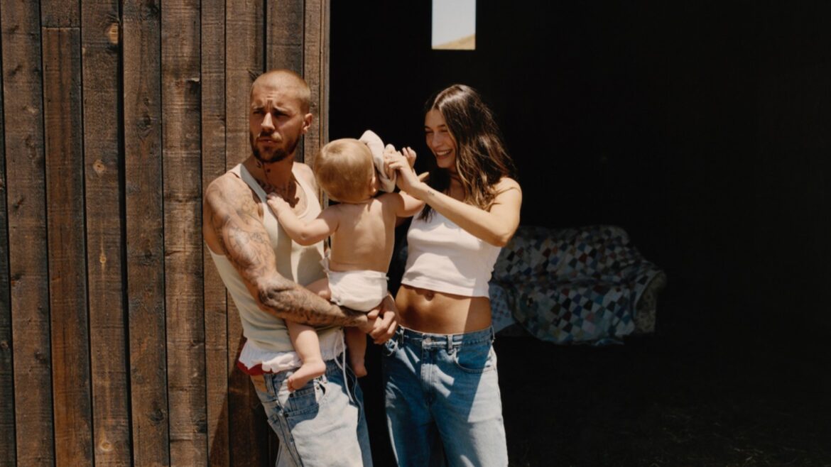 Justin Bieber Swag 2' Review