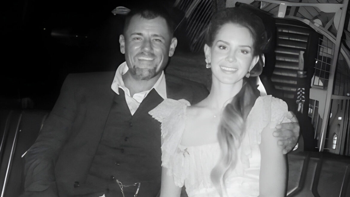 Lana Del Rey Reveals The Sweetest Unseen Photos From Her Bayou Wedding | Glamsham.com