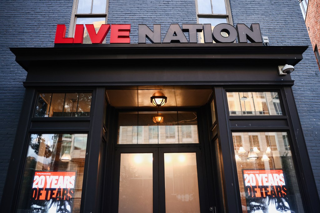 Live Nation Stock Falls on FTC Lawsuit, Sphere Enjoys 5th 'Oz' Bump