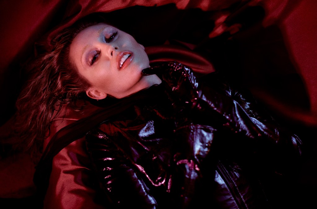 Miley Cyrus Shares ‘Something Beautiful’ Deluxe Edition