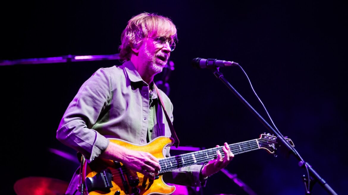 Phish Concert Stabbing: One Dead, Two Injured