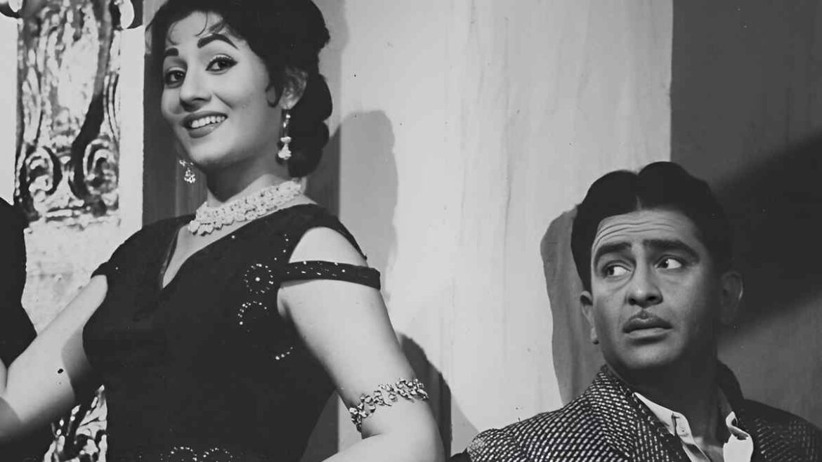 Raj Kapoor's Jaw-Dropping Demand For His Debut Film: Madhubala, The 13-Year-Old Beauty! | Glamsham.com