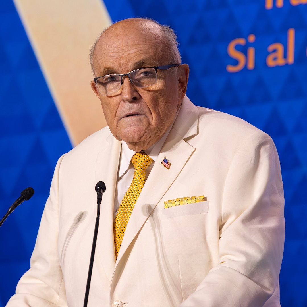 Rudy Giuliani Hospitalized After Car Accident