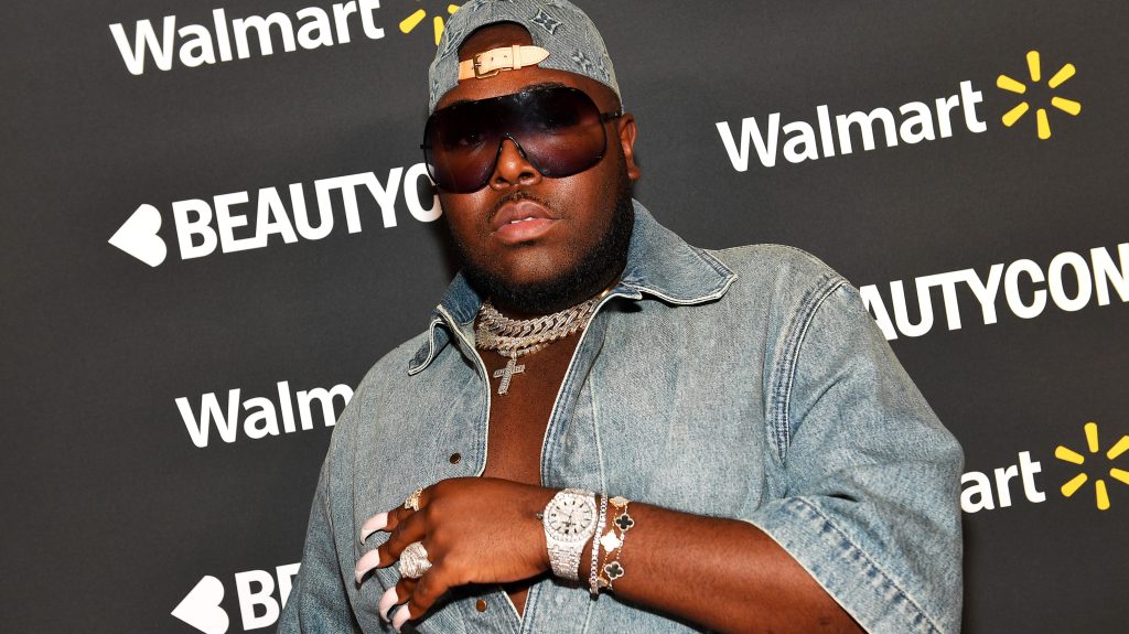 Saucy Santana Is Seen Exiting Waffle House On Stretcher