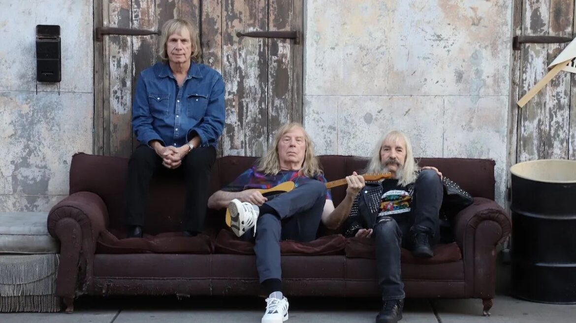 Spinal Tap's "Cups and Cakes" with Paul McCartney Is Our Song of the Week