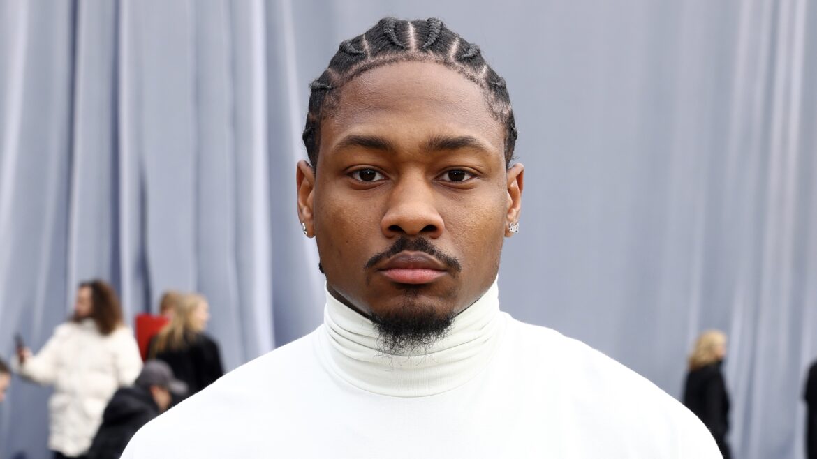 Footage Surfaces Reportedly Showing Stefon Diggs Leaving Hospital With Baby Carrier Earlier This Year (VIDEO)