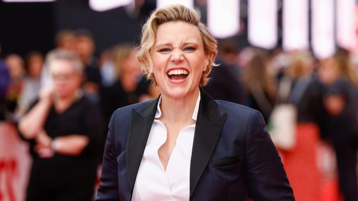 What is Geographic Tongue? Kate McKinnon opens up about the 'gross' oral condition