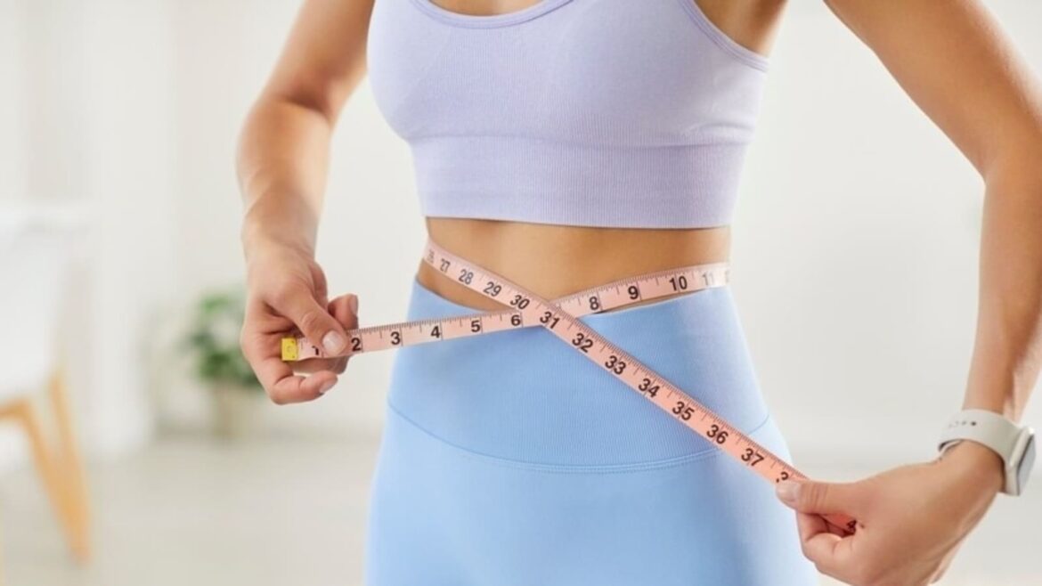 Woman shares she 'lost all her belly fat in 1 month by cutting out these 5 foods': 'You don’t need magic pills'