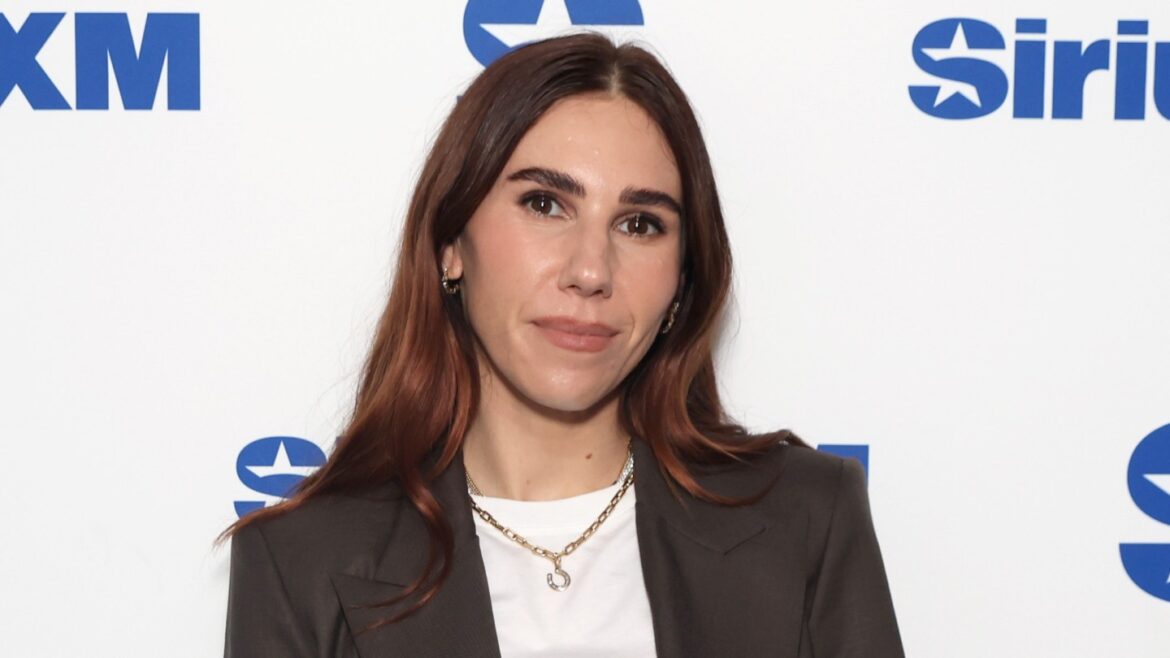 Zosia Mamet Comments on Matthew Weiner After Revelations in New Book