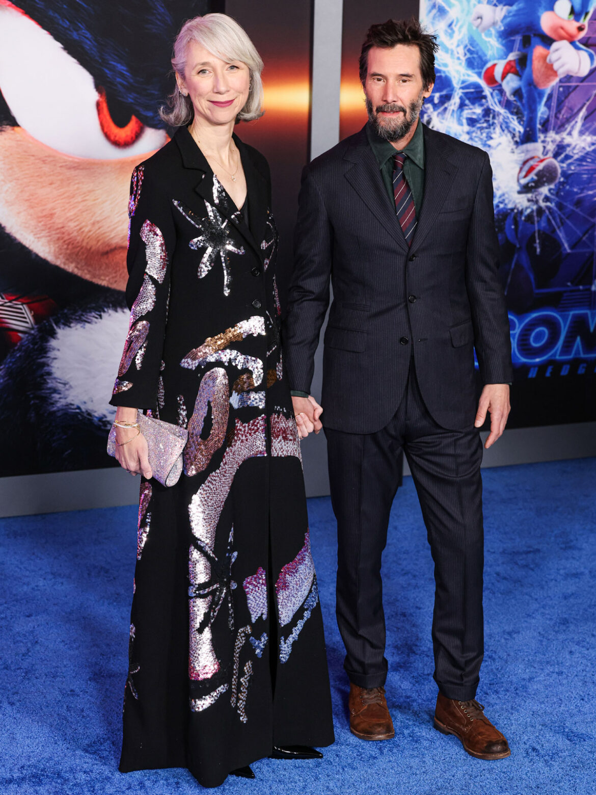 bitchy | Alexandra Grant posted a birthday message for Keanu Reeves warning against scams