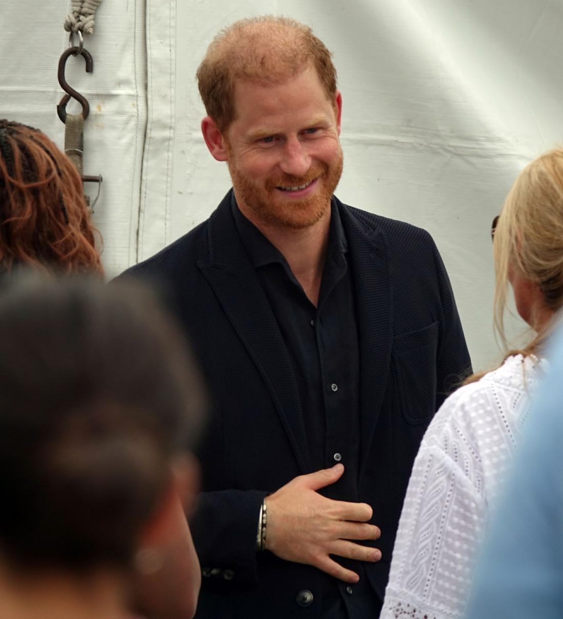 bitchy | Did Prince Harry already register Archie to eventually attend Eton? No.