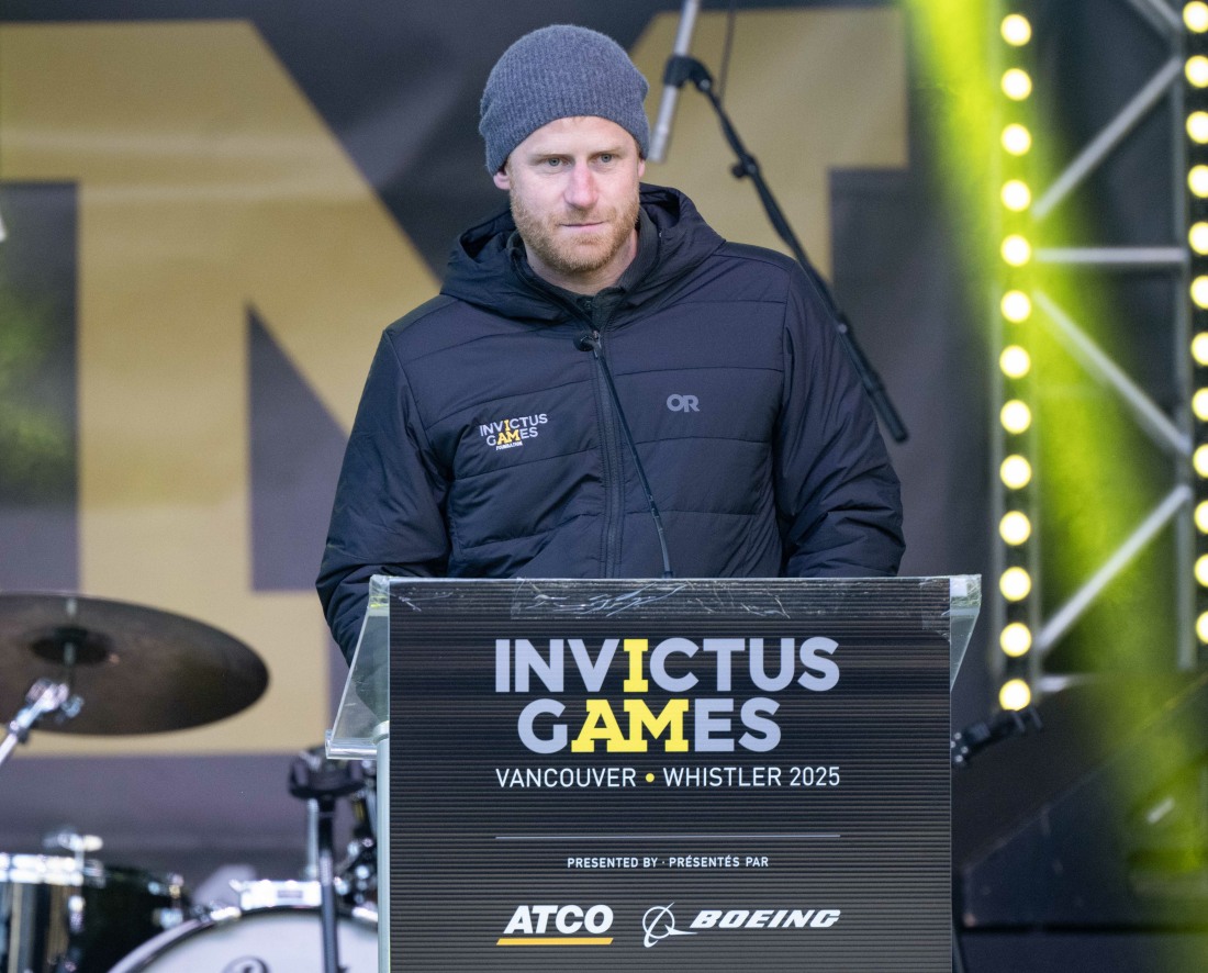 bitchy | Eden: Prince Harry should resign from Invictus so it can have another royal patron!!