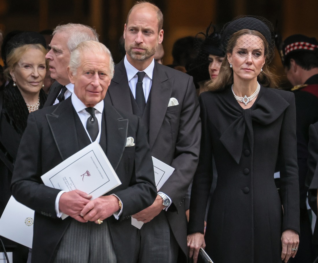 bitchy | Mail: There’s a conspiracy afoot about King Charles & Prince William’s rift