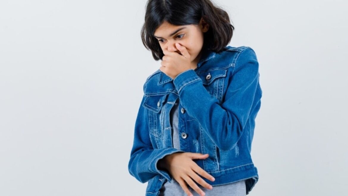 AIIMS, Harvard-trained gastroenterologist shares 5 early signs of unhealthy gut: Weak immunity to bloating after meal