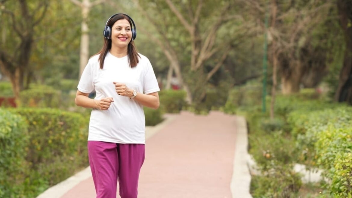 Are you walking the right way? Study reveals the best pace for your daily walks