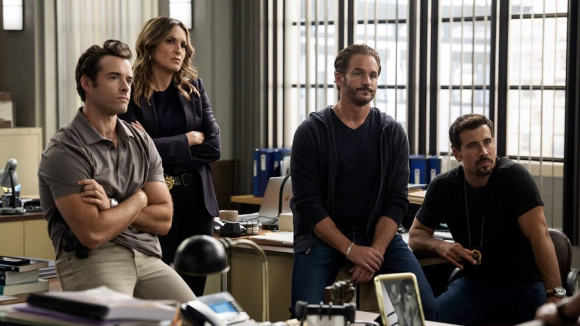 Corey Cott as Det. Jake Griffin, Mariska Hargitay as Capt. Olivia Benson, Kevin Kane as Detective Terry Bruno, Octavio Pisano as Det. Joe Velasco — 