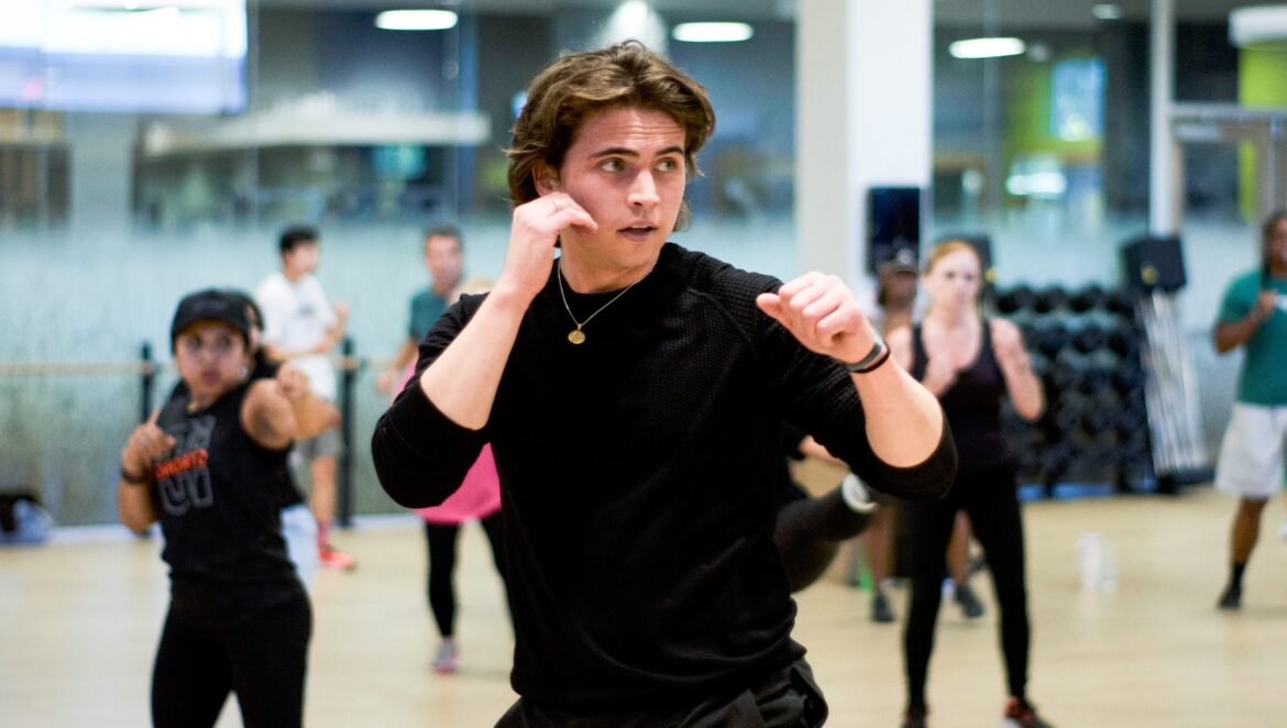 Cobra Kai’s Tanner Buchanan Talks Fitness Regimen With Strong Nation – Hollywood Life