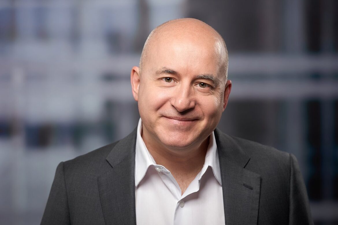 600px (w) x 500px (h)