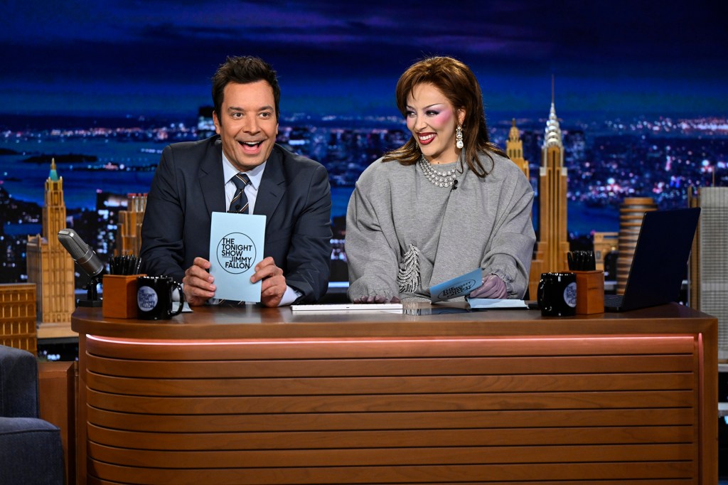 Doja Cat Co-Hosts 'Tonight Show' With Jimmy Fallon: Exclusive Photos
