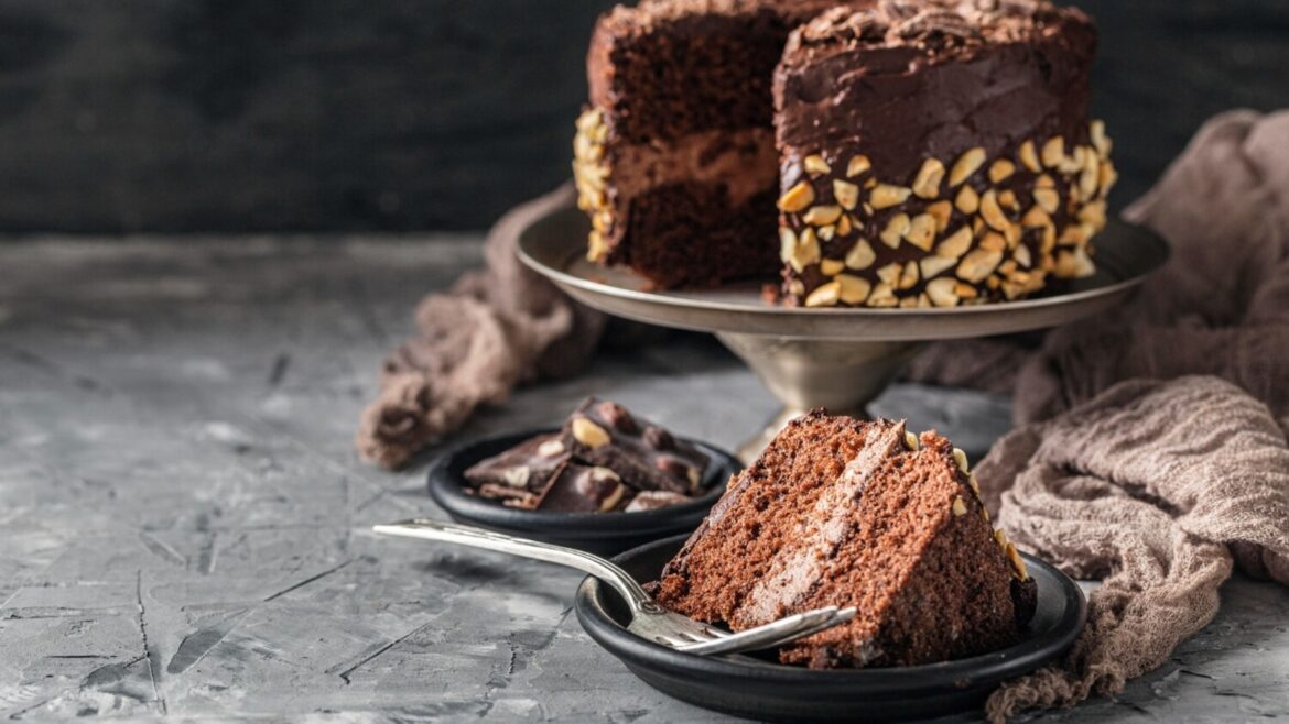 Endocrinologist shares 3 'healthy' foods that spike blood sugar levels faster than a chocolate cake