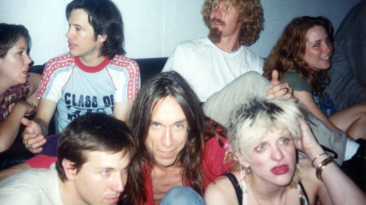 Evan Dando Finally Puts Those Courtney Love Rumors to Rest