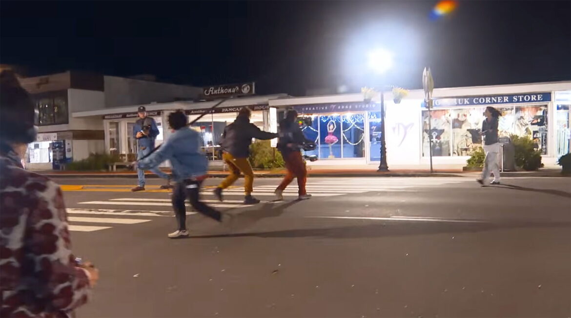 First Look Featurette for 'If I Had Legs I'd Kick You' with Rose Byrne