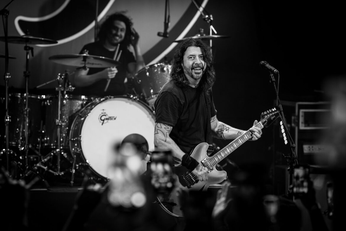 Foo Fighters Drop Live EP For Bandcamp Friday
